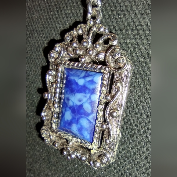 Sterling and lapis large pendant necklace - Picture 8 of 16